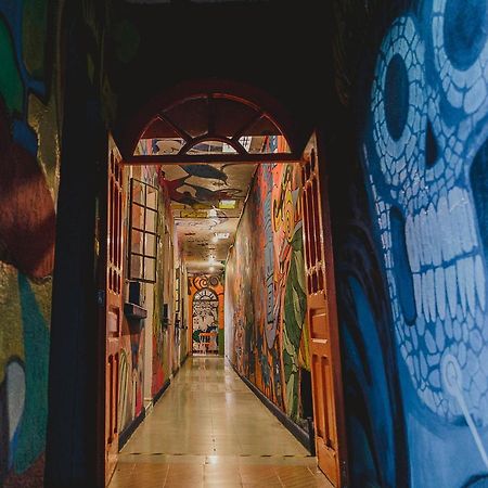 Hostal Chesal 圣路易斯波托西 外观 照片